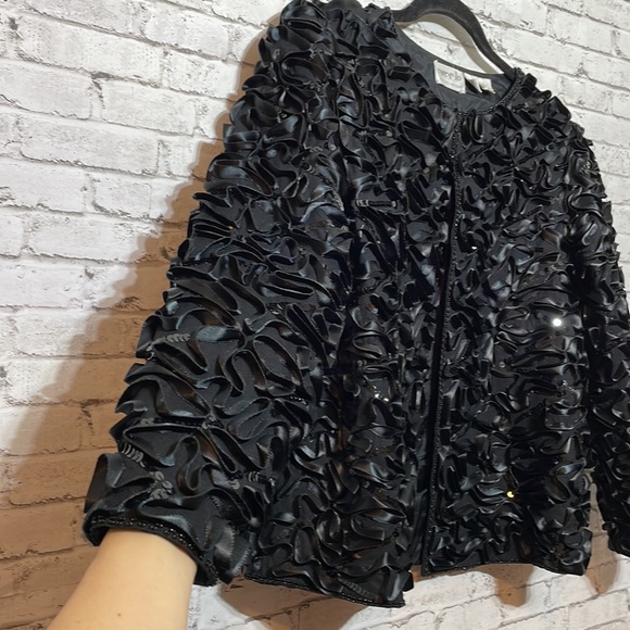 Sweelo 100% Silk Hand Beaded Blazer/Jacket - Picture 2 of 7